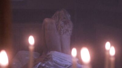 Pamela Anderson - Snapdragon (1993)