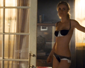Radha Mitchell - Thick as Thieves (2009)