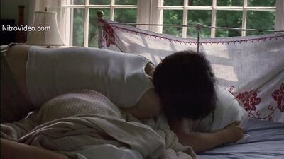 Radha Mitchell, Ally Sheedy - High Art (1998)