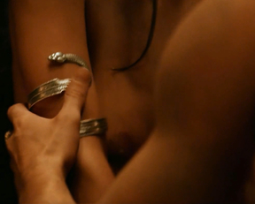 Rosario Dawson - Alexander (2004)