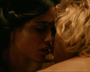 Rosario Dawson - Alexander (2004)