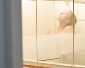 Yvonne Strahovski - Manhattan Night (2016)