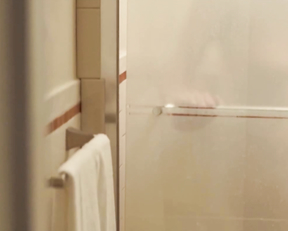 Yvonne Strahovski - Manhattan Night (2016)