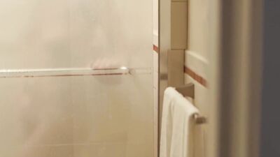 Yvonne Strahovski - Manhattan Night (2016)