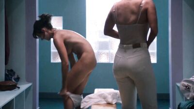 Alison Brie - Glow (s01 e01, 2017)