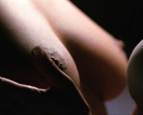 Sarah Laine, Sandra McCoy, Nikki Griffin, Dina Meyer - Wild Things: Diamonds in the Rough (2005)