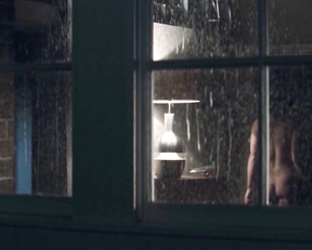 Lena Headey, Michelle Duncan - The Broken (2008)