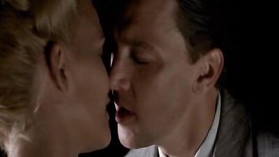 Natasha Henstridge - Bela Donna (1998)