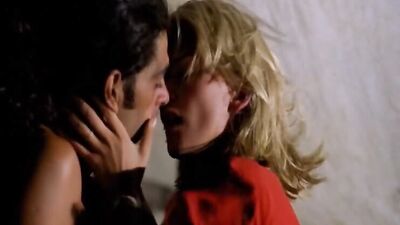 Natasha Henstridge - Bela Donna (1998)
