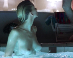 Natasha Henstridge - Species (1995)