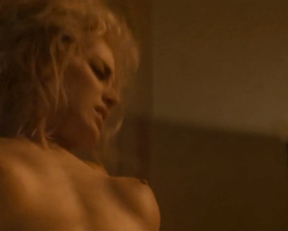 Sharon Stone - Basic Instinct  (1992)