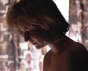 Helen Hunt - The Waterdance (1992)