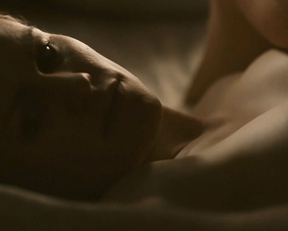 Anna Paquin - Bellevue (s1e07 2017)