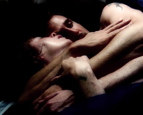 Julianne Nicholson, Julienne Hanzelka Kim - Shadows & Lies (2010)