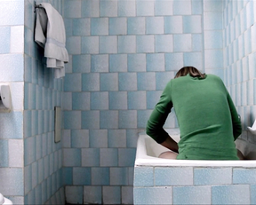 Anamaria Marinca - 4 Months, 3 Weeks and 2 Days (2007)