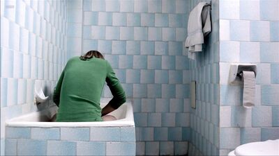 Anamaria Marinca - 4 Months, 3 Weeks and 2 Days (2007)