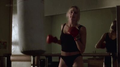 Daryl Hannah - The Pope of Greenwich Village (1984)