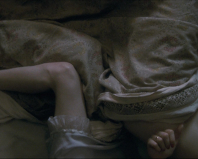 Rachel Weisz - The Deep Blue Sea (2011)