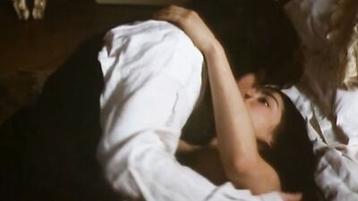 Rachel Weisz - Scarlet & Black (1993)
