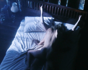 Deborah Kara Unger - Highlander III (1994)