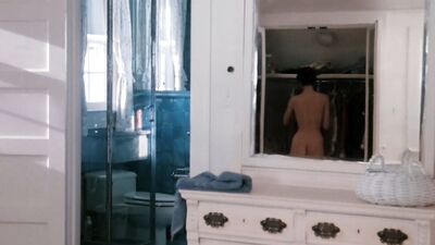 Annabella Sciorra - Whispers in the Dark (1992)