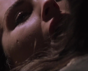 Demi Moore, Lisa Joliffe-Andoh - The Scarlet Letter (1995)