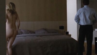Julie Gayet - Sans laisser de traces (2010)