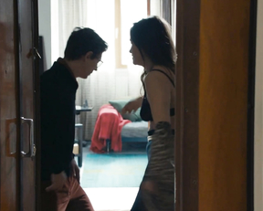 Marie Gillain - Valentín Valentín (2014)