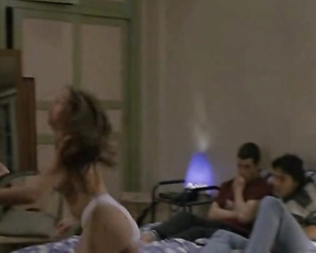 Marie Gillain -  L'Appât (1995)