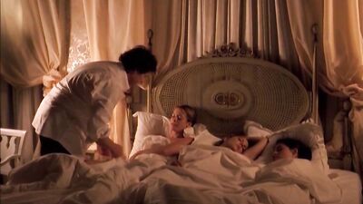 Marie Allan, Maroussia Dubreuil, Lise Bellynck - The Exterminating Angels (2006)