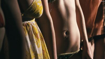 Bai Ling, Helen Mirren, Emily Rios, Gina Gershon, Taryn Manning - Love Ranch (2010).