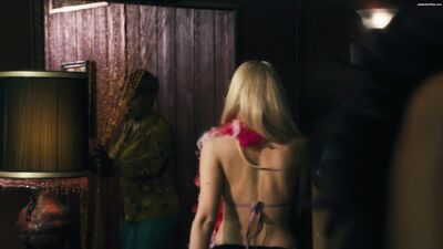 Bai Ling, Helen Mirren, Emily Rios, Gina Gershon, Taryn Manning - Love Ranch (2010).