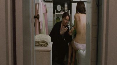 Natalie Portman, Mila Kunis - Black Swan (2010)