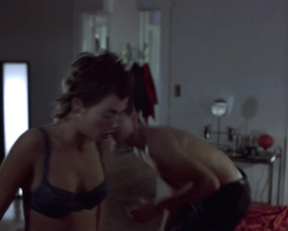 Juliette Lewis, C. Rutherford - Picture Claire (2001)