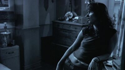 Juliette Lewis, C. Rutherford - Picture Claire (2001)