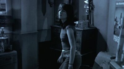 Juliette Lewis, C. Rutherford - Picture Claire (2001)