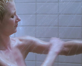 Anne Heche - Psycho (1998)