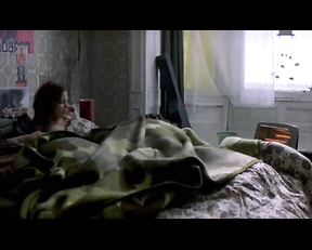 Anna Friel, Michelle Williams, Marianne Denicourt - Me Without You (2001)