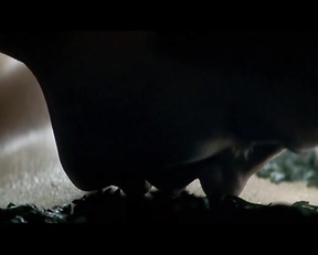 Anna Friel, Michelle Williams, Marianne Denicourt - Me Without You (2001)