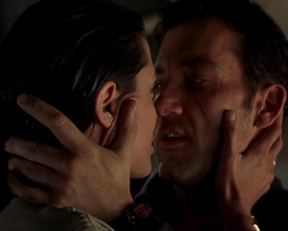 Angelina Jolie - Beyond Borders (2003)