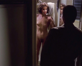 Alexandra Paul - 8 Million Ways to Die (1986)