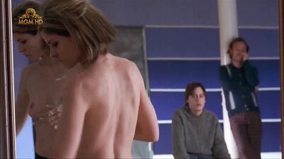Amanda Peet - Igby Goes Down (2002)