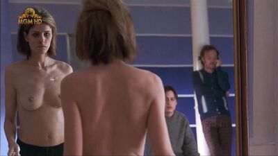 Amanda Peet - Igby Goes Down (2002)