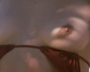 Héléna Noguerra - Mafiosa (2010)