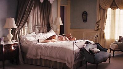 Margot Robbie nude - The Wolf of Wall Street (2013)