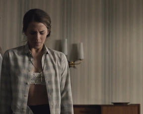 Emma Watson nudes -  Colonia (2015)