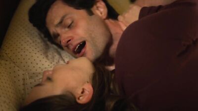 Victoria Pedretti - YOU s02e01-04 (2019)