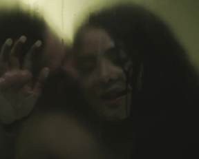 Ariadna Gil, Teresa Ruiz - Aqui en la Tierra s01e04-06 (2018)