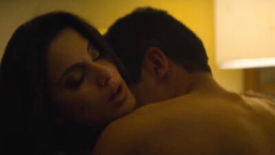 Carmela Zumbado - YOU s02e04 (2019)