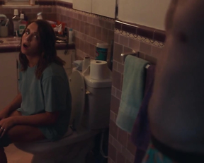 Taylor Misiak naked - Dave s01e03 (2020)